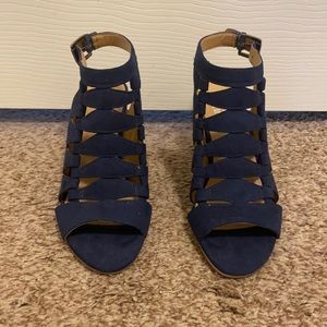 Franco Sarto Size 6.5 navy 3 inch navy blue wedges